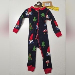 Lazy One Christmas gnome zippered sleeper. Size 6mo